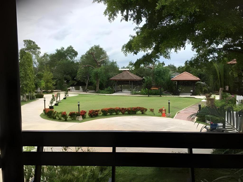 Hotel Baan Suan Nuan Ta Samut Songkhram Exteriér fotografie